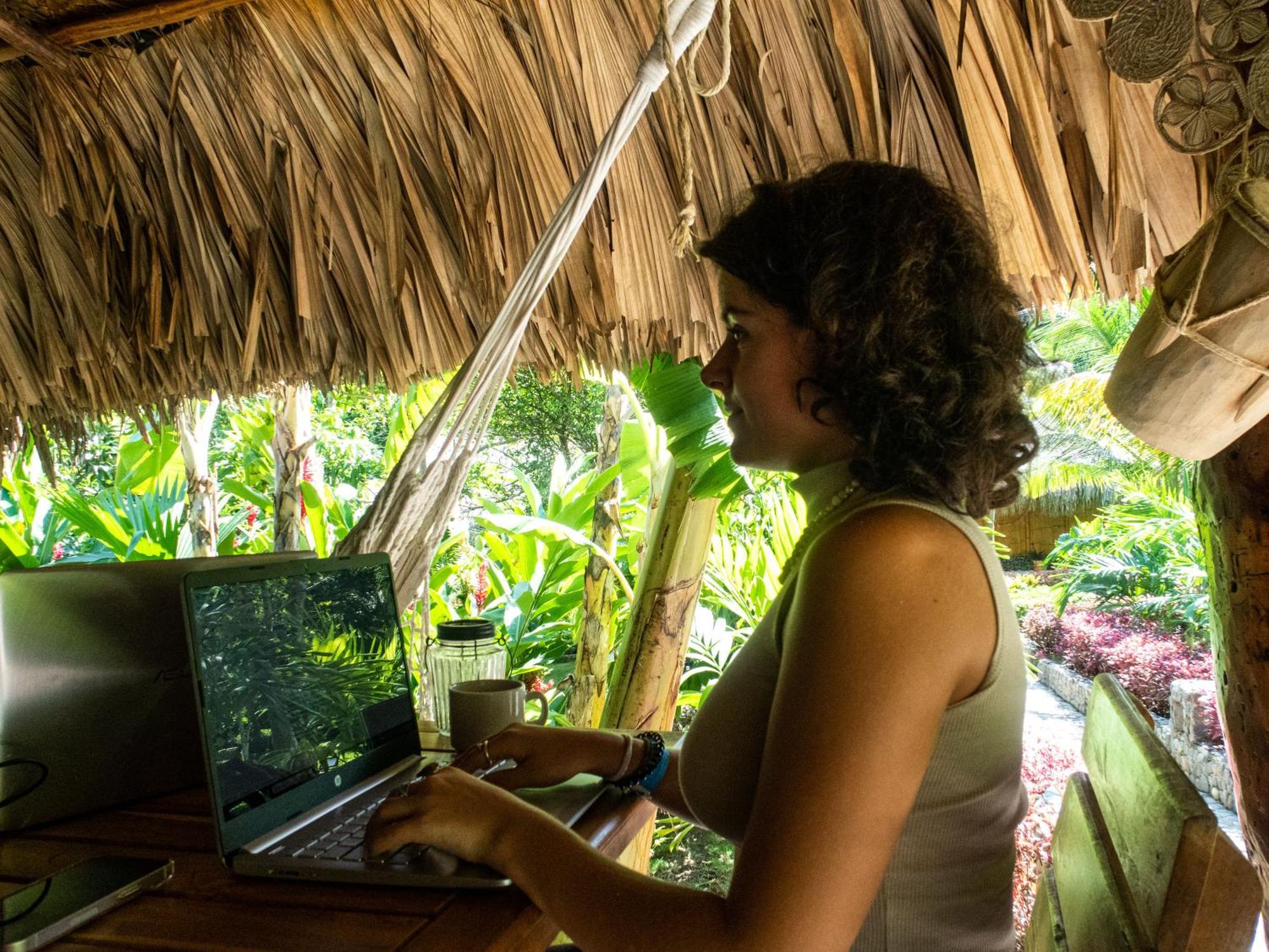 Отель Ecohabs Bamboo Parque Tayrona - Dentro Del Pnn Tayrona Эль-Саино Экстерьер фото